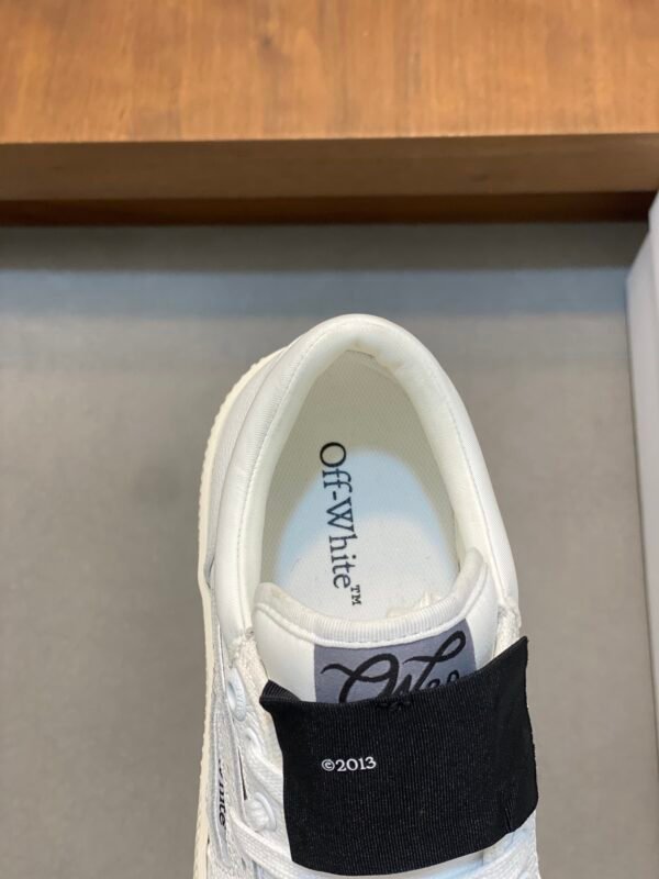 OFFW Low-Top Trainers with Tonal White Panels