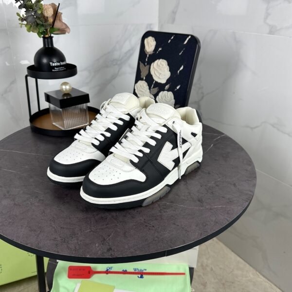 OFFW Trainers with Black & White Contrast Panels