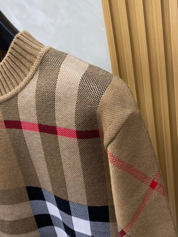 BRBY Check Knit Crew Neck Jumper - Beige