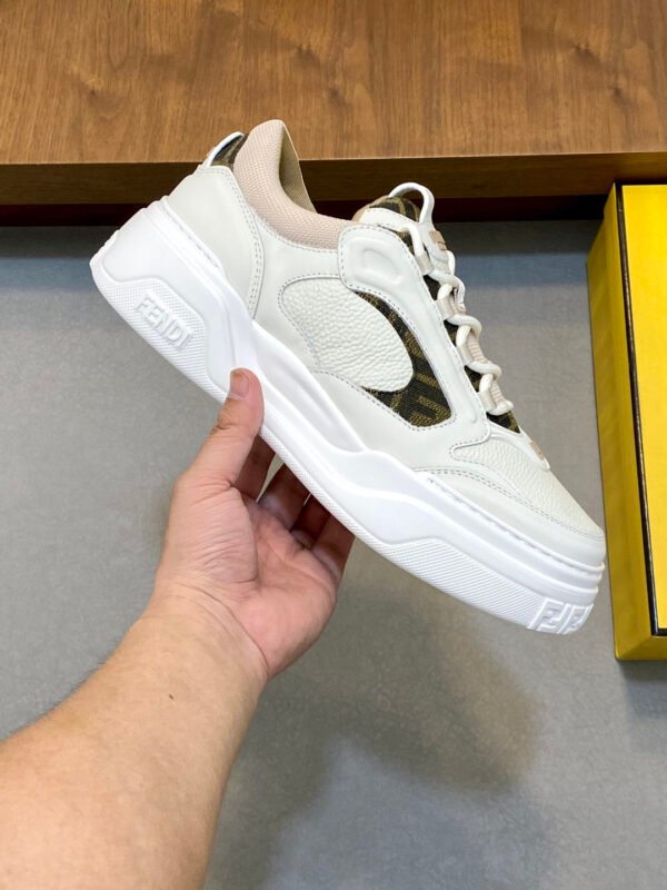 b132ca79 FND Low-Top Trainers with Subtle Beige Accents - White