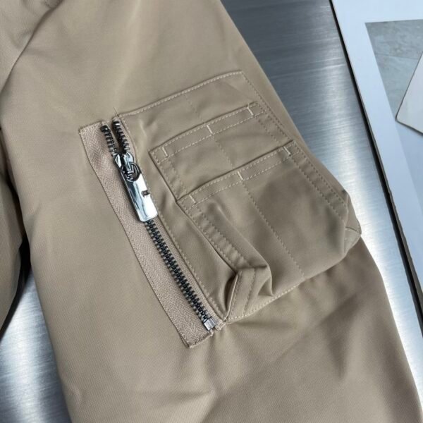 BRBY Zip-Up Jacket with Ribbed Collar - Light Beige