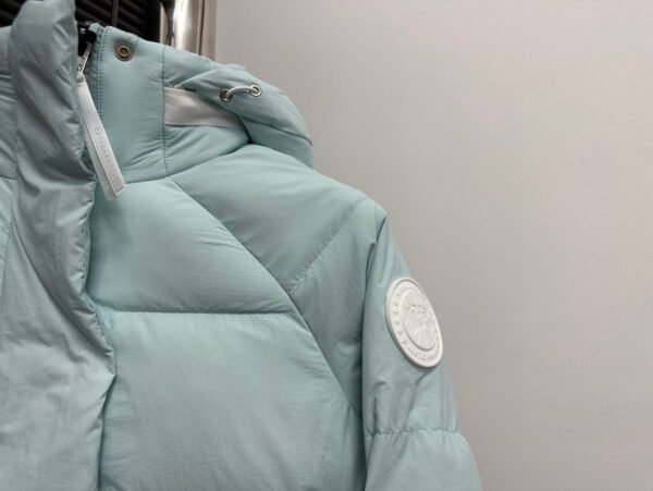 CG Hooded Puffer Jacket with Zip Pockets - Mint Green