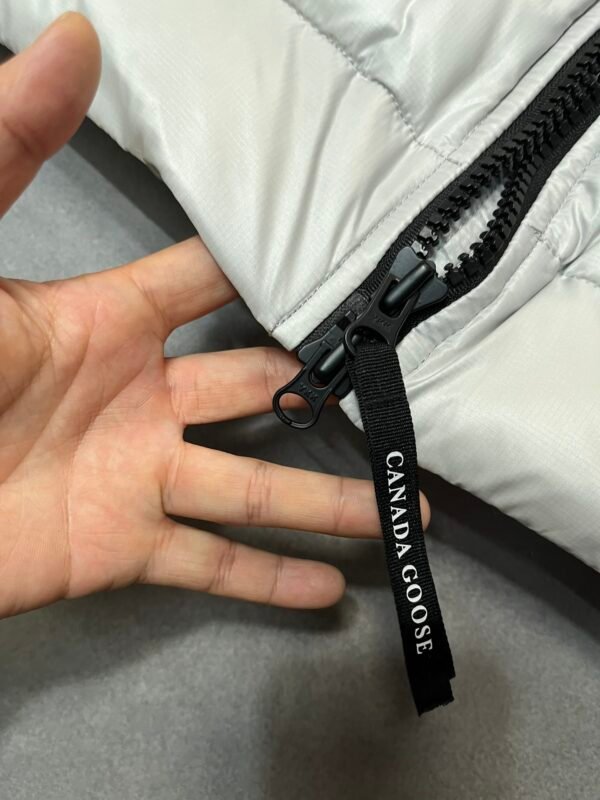 CG Hooded Puffer Jacket - White