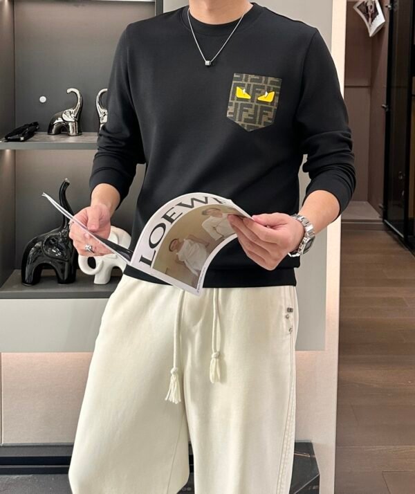 b62866ce FND Crew Neck Jumper with Graphic Eye Detail - Black