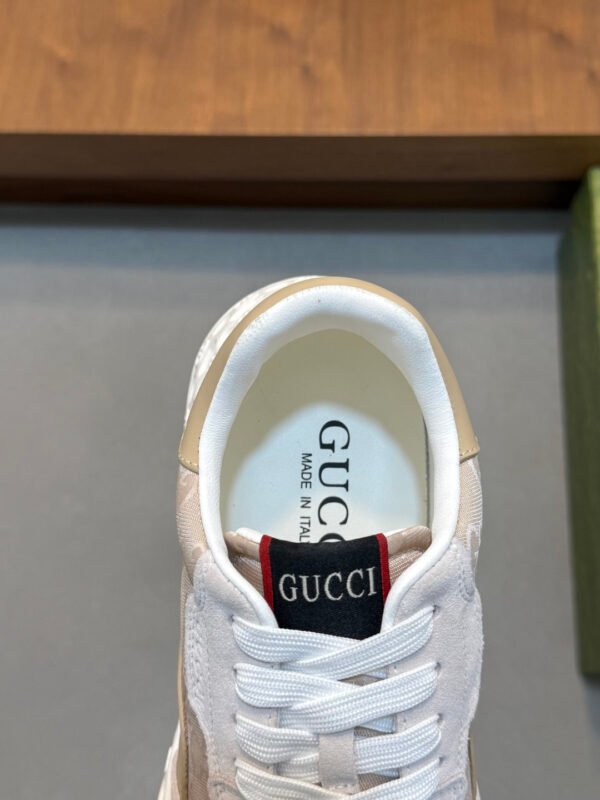 GCCI Trainers with Contrast Panels and Textured Sole - Beige