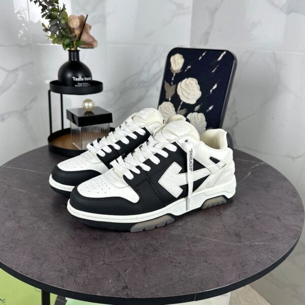 OFFW Trainers with Black & White Contrast Panels