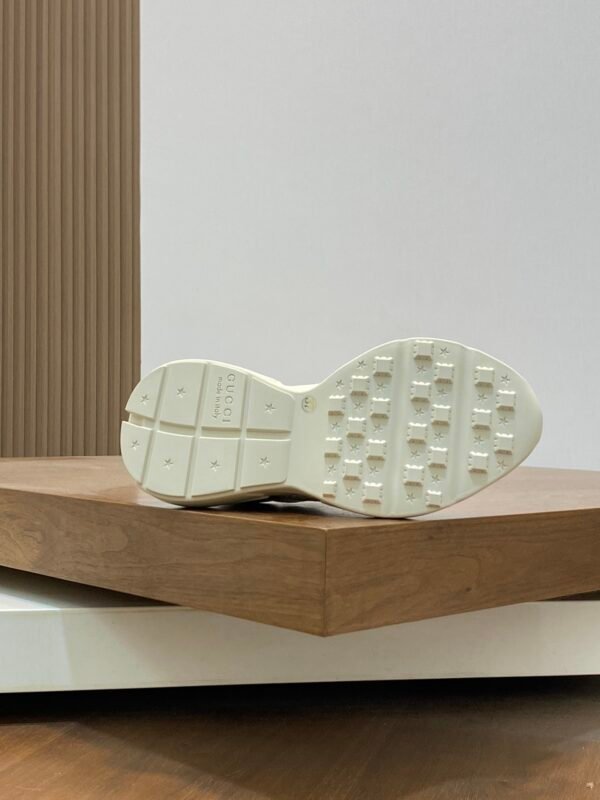 GCC Chunky Trainers with Stripe Detail - White