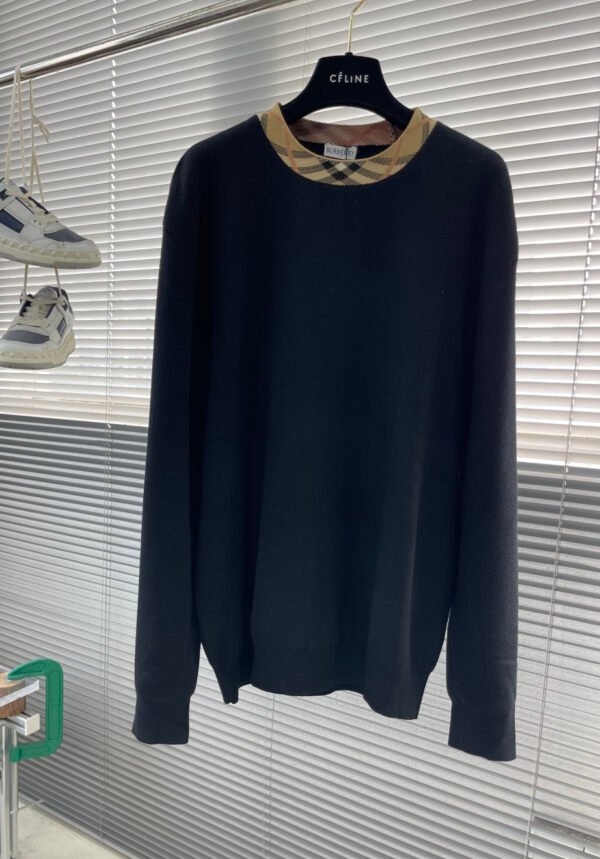 BRBY Crew Neck Jumper with Check Trim - Black