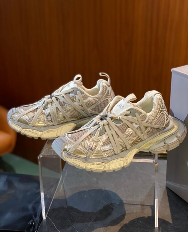 BLNCG  Low-Top Trainers with Wrapped Lace Design - Grey