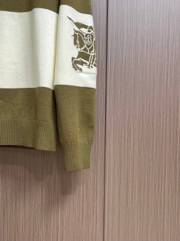 BRBY Colour-Block Crew Neck Jumper - Green