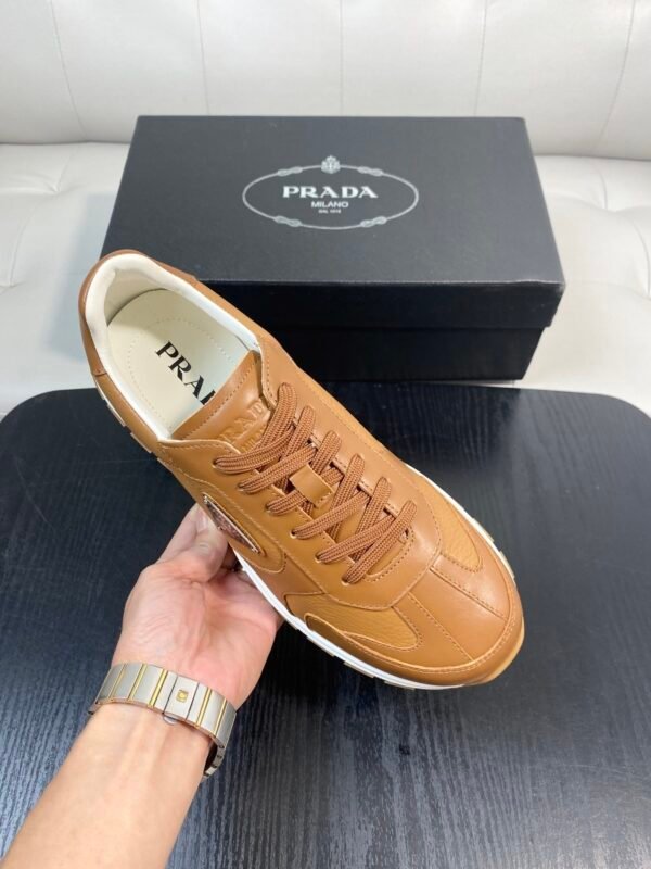 c747798c PRDA Low-Top Trainers with Contrast Panels - Brown