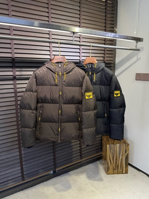 c7b17c54 FND Hooded Puffer Jacket with Contrast Lining