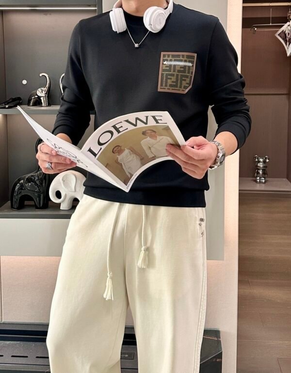 df3062b2 FND Crew Neck Jumper with Zip-Effect Pocket - Black