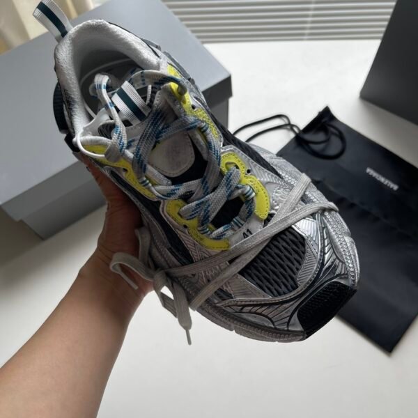 BLNCG Chunky Trainers with Contrast Accents - Grey/Yellow