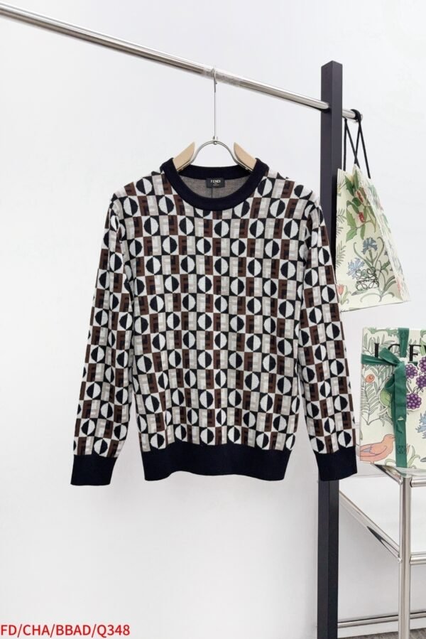 e2cd6761 FND All-Over Geometric Pattern Crew Neck Knit Jumper - Brown/Black