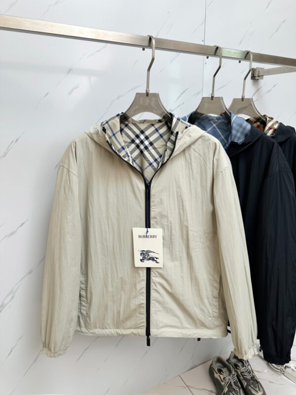 BRBY Hooded Check Jacket