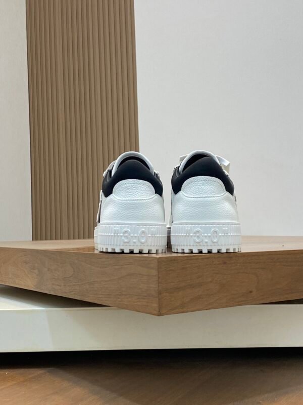 OFFW Low-Top Trainers with Black and White Contrast Panels
