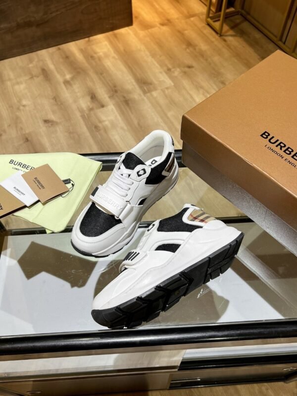 BRBY Trainers with Check Heel Panel and Strap - White/Black