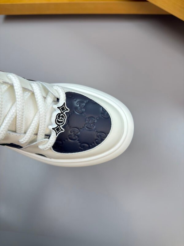GCCI Chunky Trainers with Side Stripe and Embossed Pattern - Navy Blue/White