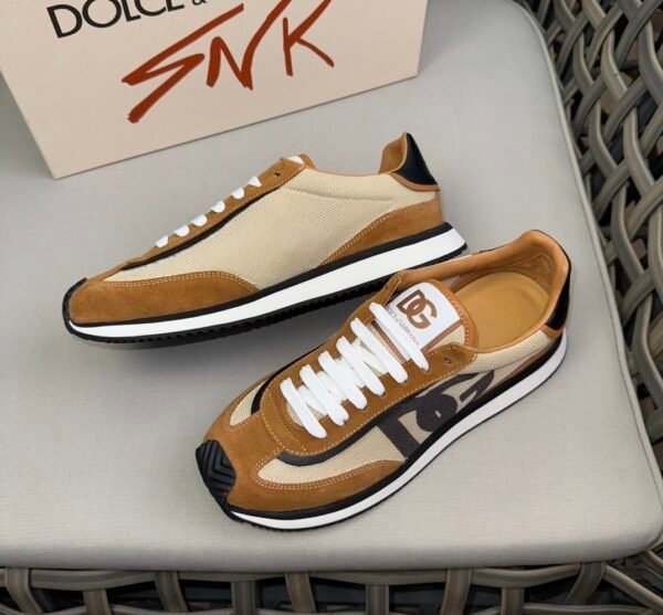 DG Low-Top Trainers with Tan & Beige Contrast Panels
