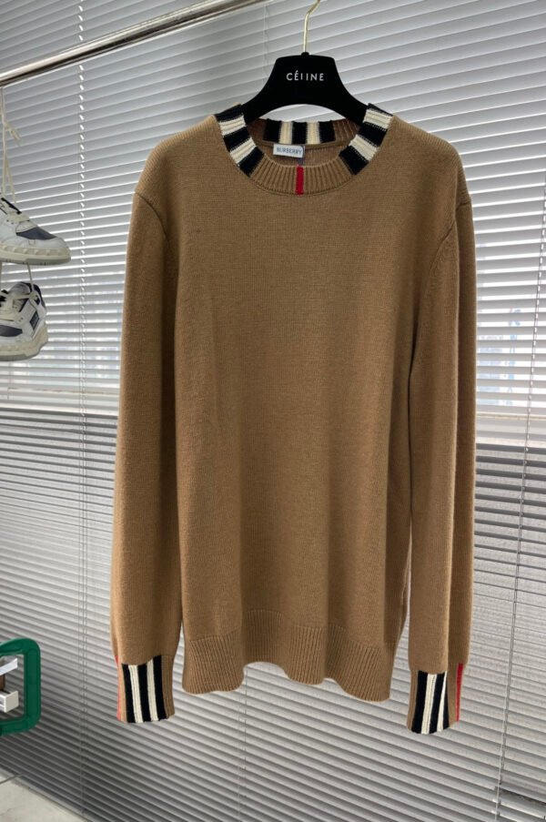 BRBY Striped Ribbed Crew Neck Knit Jumper - Brown