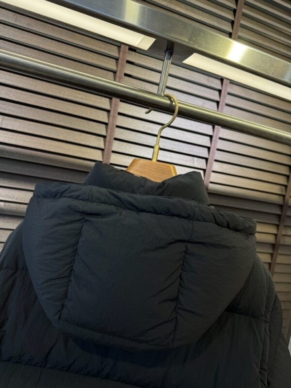 BRBY Hooded Padded Puffer Jacket - Black