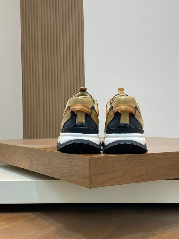 BRBY Trainers with Contrast Check Panels - Brown