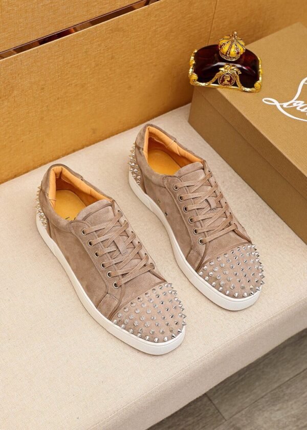 fbfff83c CLB Low-Top Trainers with Studded Toe Detail - Brown