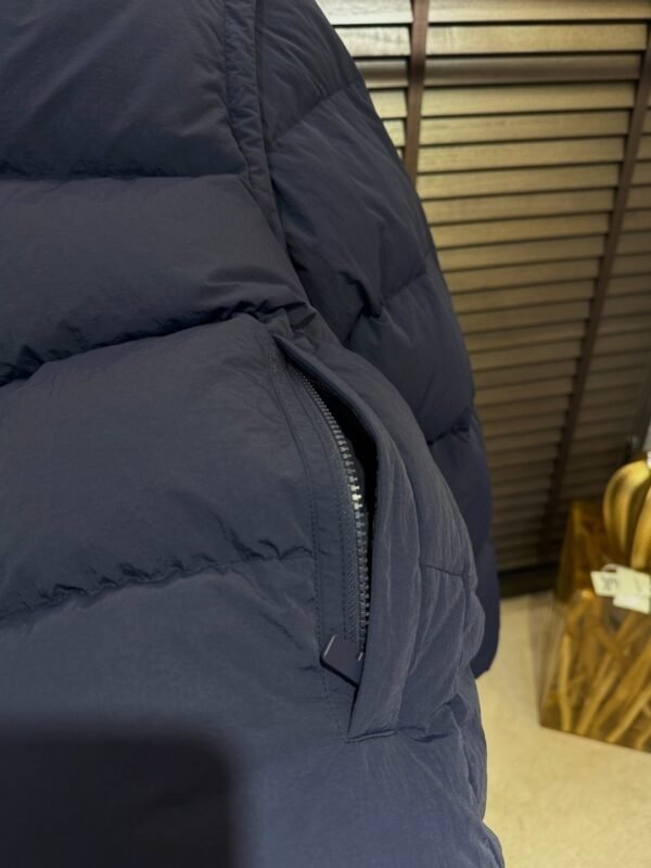BRBY Hooded Padded Puffer Jacket - Navy Blue