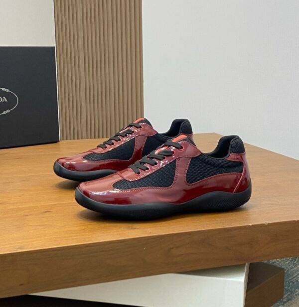 fd974e34 PRDA Trainers with Mesh and Contrast Smooth Overlays - Burgundy