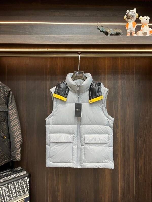 febcb62a FND Hooded Puffer Jacket with Contrast Lining - White