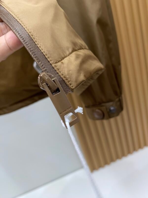 BRBY Hooded Zip-Up Jacket